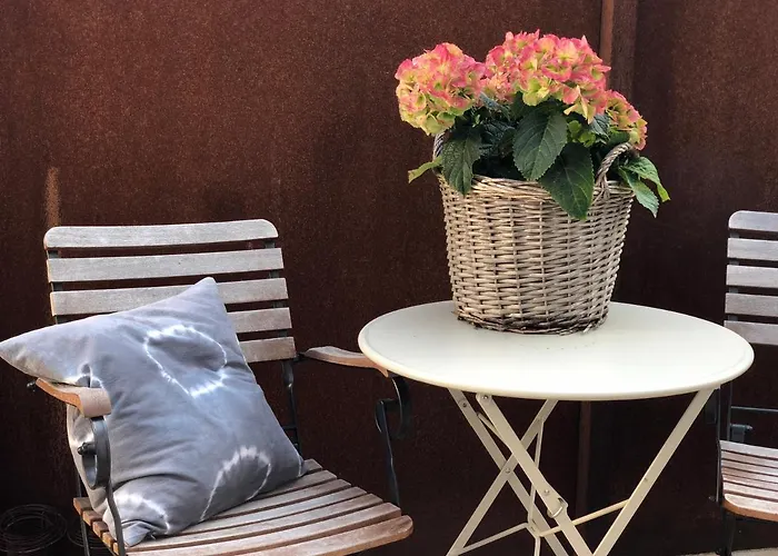 Werderapartment, Und Dz